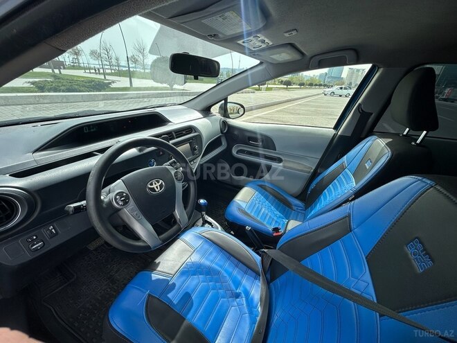 Toyota Prius C 2012, 290,000 km - 1.5 l - Bakı