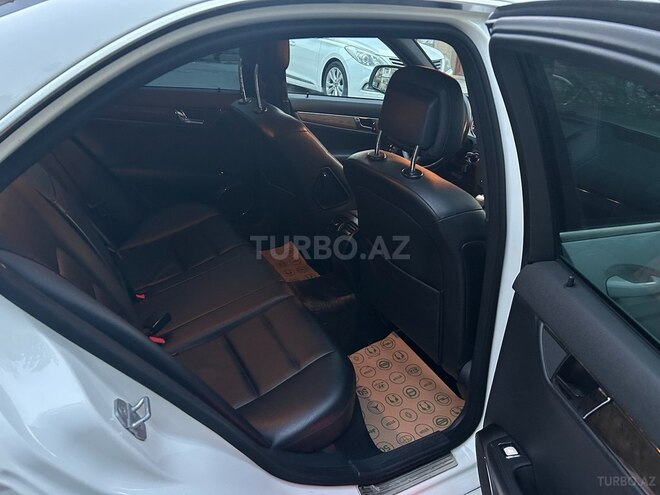Mercedes C 250 2008, 140,000 km - 2.5 л - Sumqayıt