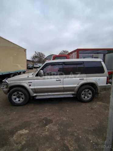 Mitsubishi Pajero 1992, 486,000 km - 2.5 л - Bakı