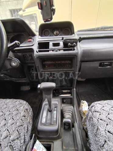 Mitsubishi Pajero 1992, 486,000 km - 2.5 л - Bakı