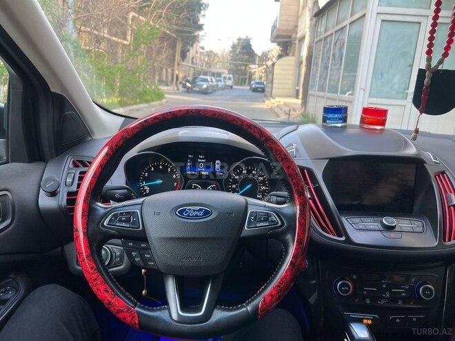 Ford Escape 2019, 146,000 km - 1.5 l - Bakı