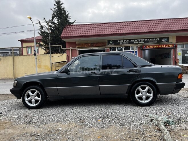Mercedes 190 1993, 300,000 km - 2.0 l - Bakı