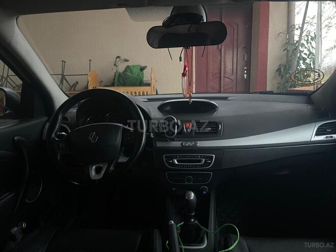 Renault Megane 2010, 280,000 km - 1.5 l - Bakı