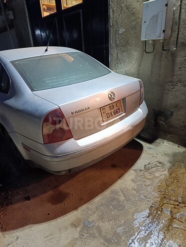 Volkswagen Passat 2001, 201,168 km - 1.8 л - Sumqayıt