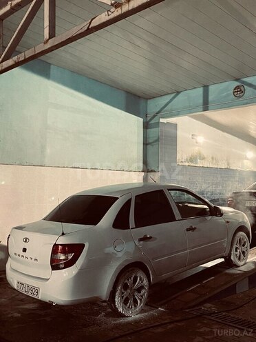 LADA (VAZ) Granta 2013, 320,000 km - 1.6 l - Bakı