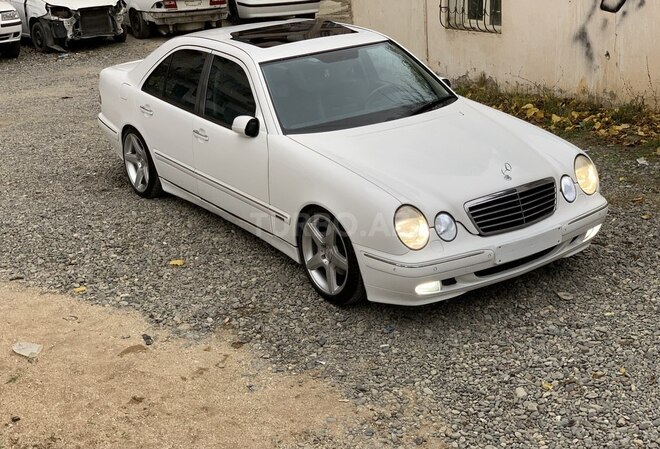 Mercedes E 320 2000, 280,650 km - 3.2 l - Bakı