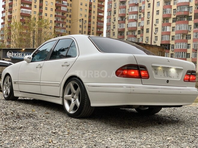 Mercedes E 320 2000, 280,650 km - 3.2 l - Bakı