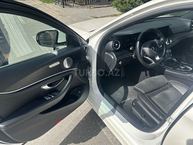 Mercedes E 200 2016, 136,000 km - 2.0 l - Bakı