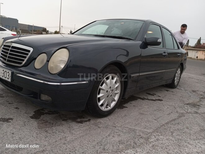 Mercedes E 240 1999, 309,373 km - 2.4 l - Bakı