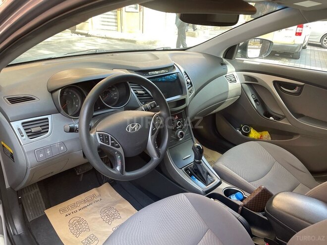 Hyundai Elantra 2015, 164,153 km - 1.8 l - Gəncə