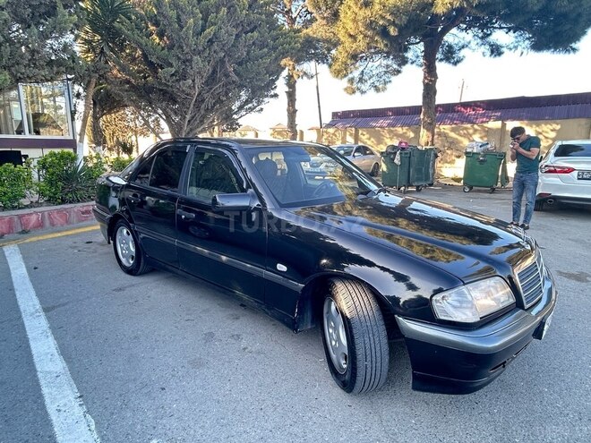 Mercedes C 230 1999, 333,000 km - 2.3 l - Bakı