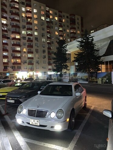 Mercedes E 320 2001, 400,000 km - 3.2 l - Bakı