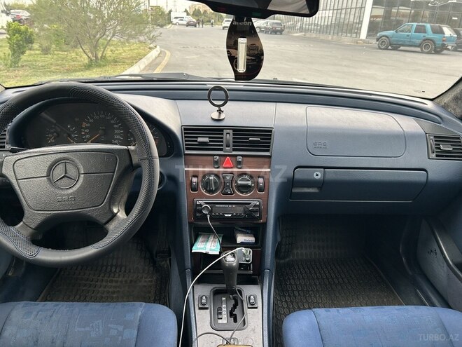 Mercedes C 180 1996, 50,000 km - 1.8 л - Sumqayıt