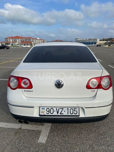Volkswagen Passat 2009, 384,000 km - 1.8 л - Bakı