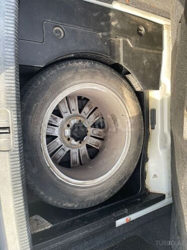 Volkswagen Passat 2009, 384,000 km - 1.8 л - Bakı