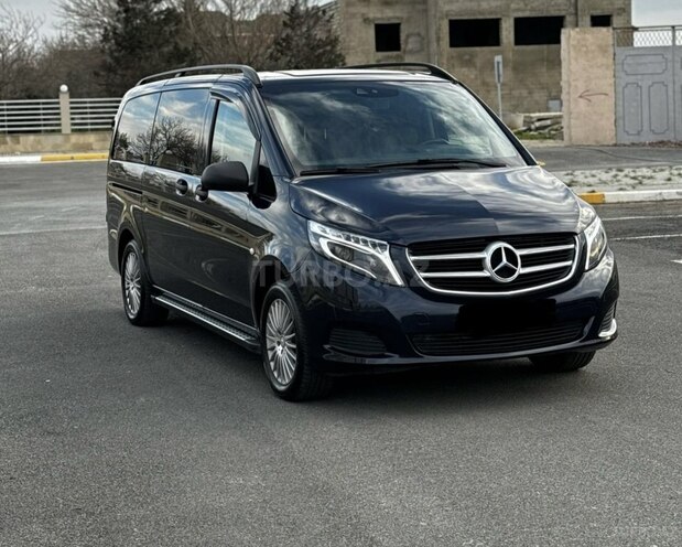 Mercedes  2017, 255,000 km - 2.0 l - Bakı