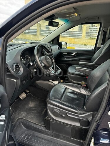 Mercedes  2017, 255,000 km - 2.0 l - Bakı