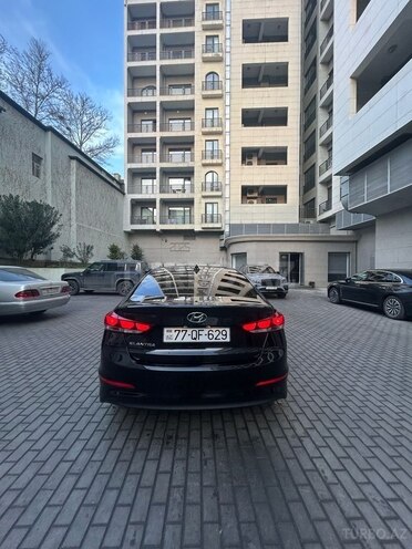 Hyundai Elantra 2018, 83,686 km - 2.0 l - Bakı