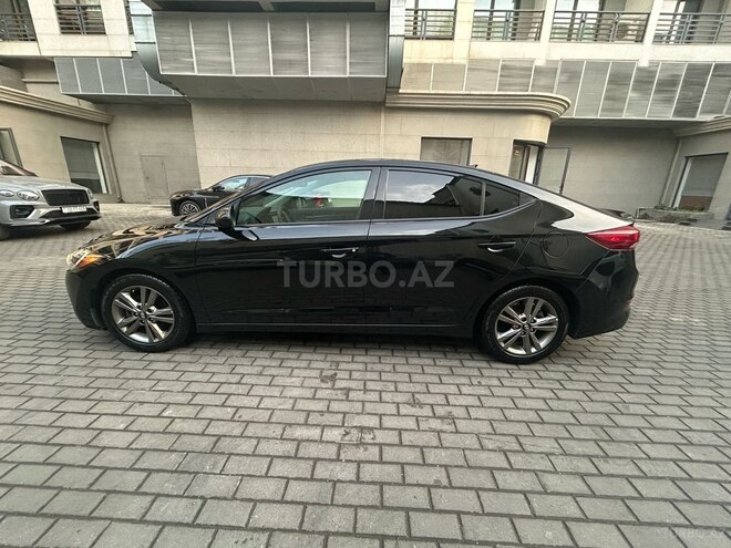 Hyundai Elantra 2018, 83,686 km - 2.0 l - Bakı