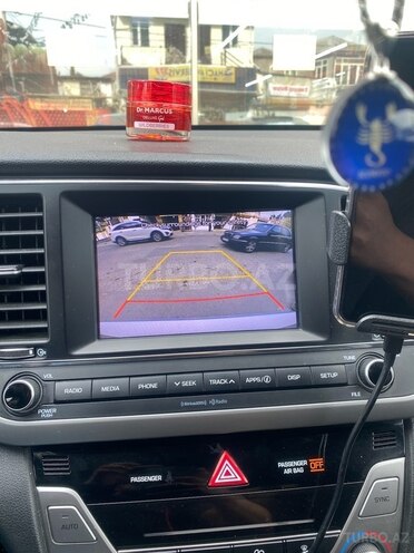 Hyundai Elantra 2017, 100,000 km - 2.0 l - Bakı