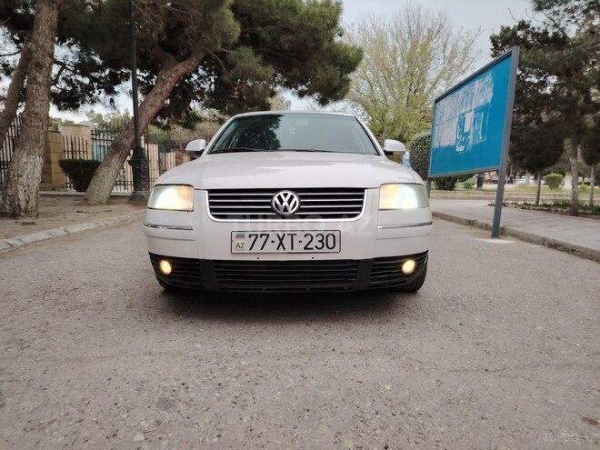Volkswagen Passat 2004, 255,000 km - 1.8 l - Bakı