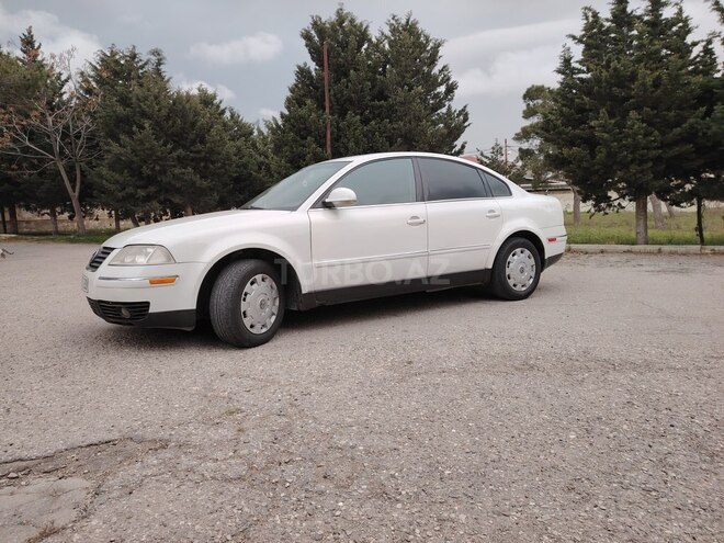 Volkswagen Passat 2004, 255,000 km - 1.8 l - Bakı