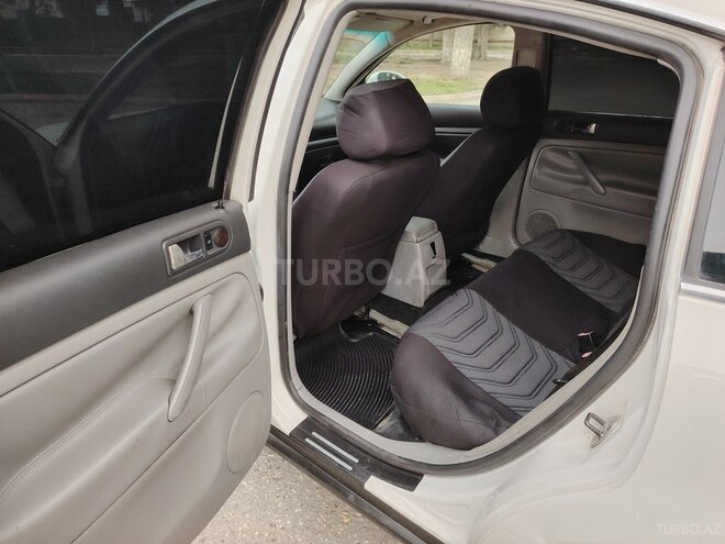 Volkswagen Passat 2004, 255,000 km - 1.8 l - Bakı