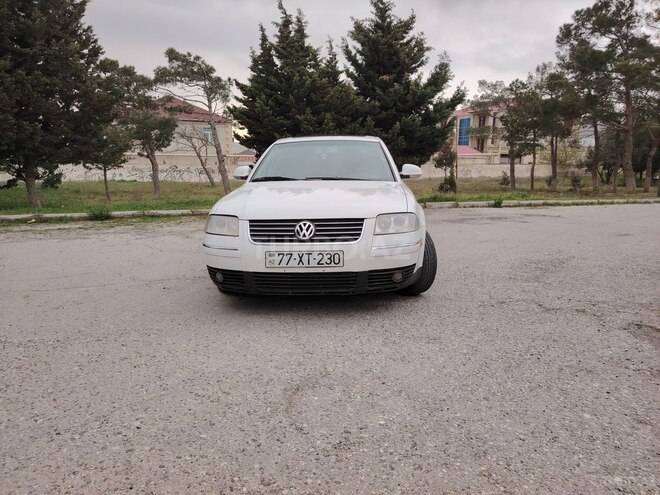 Volkswagen Passat 2004, 255,000 km - 1.8 l - Bakı