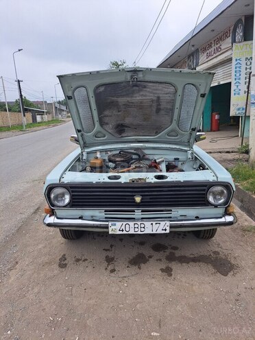 GAZ 24 1982, 25,321 km - 2.4 l - Quba