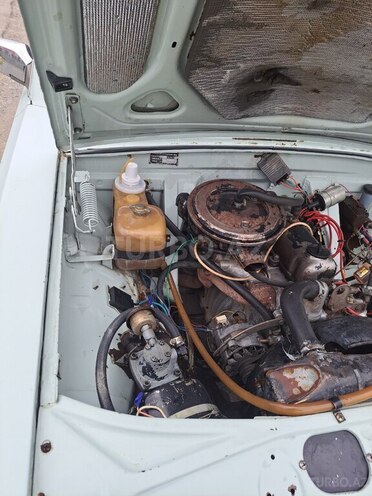 GAZ 24 1982, 25,321 km - 2.4 l - Quba