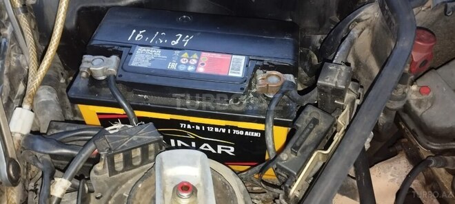 Mercedes 190 1990, 552,211 km - 2.0 л - Sabirabad