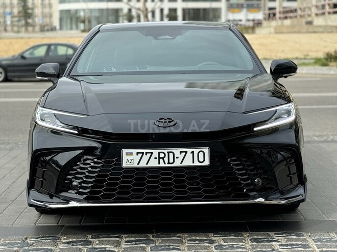 Toyota Camry 2024, 3,900 km - 2.0 l - Bakı