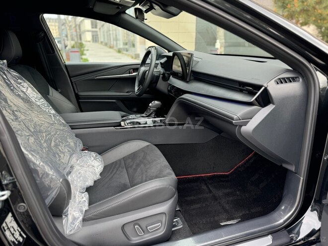 Toyota Camry 2024, 3,900 km - 2.0 l - Bakı
