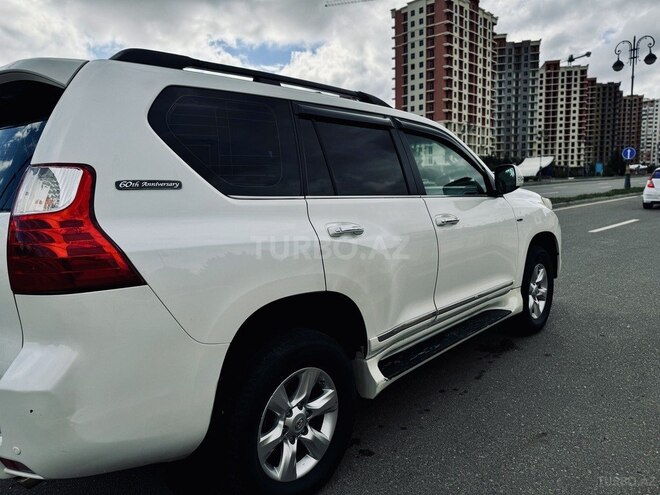 Toyota Land Cruiser Prado 2012, 212,000 km - 2.7 л - Bakı