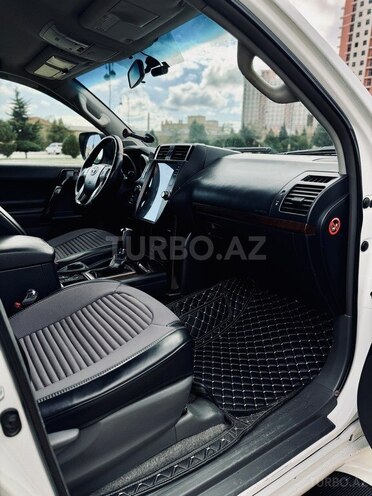 Toyota Land Cruiser Prado 2012, 212,000 km - 2.7 л - Bakı