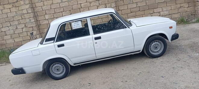 LADA (VAZ) 2107 2002, 31,500 km - 1.6 l - Şirvan
