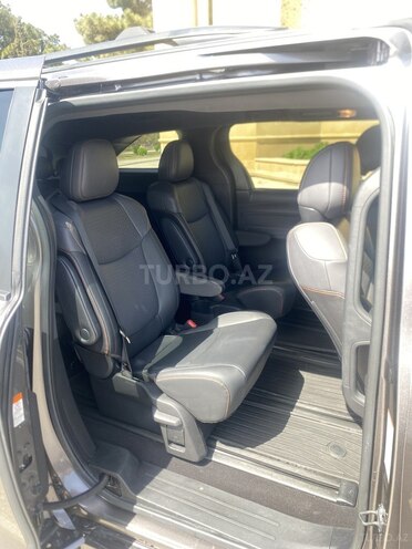 Toyota Sienna 2022, 73,009 km - 2.5 l - Bakı