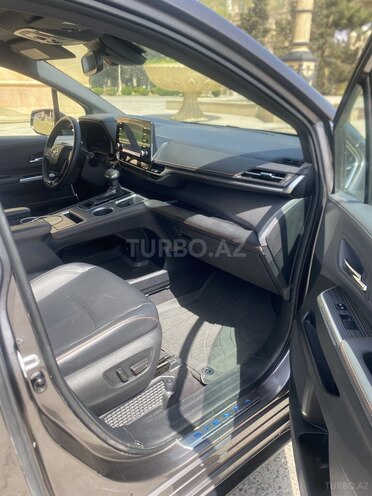 Toyota Sienna 2022, 73,009 km - 2.5 l - Bakı