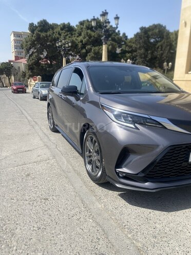 Toyota Sienna 2022, 73,009 km - 2.5 l - Bakı