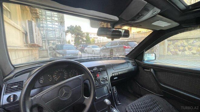 Mercedes C 200 1995, 348,000 km - 2.0 l - Bakı