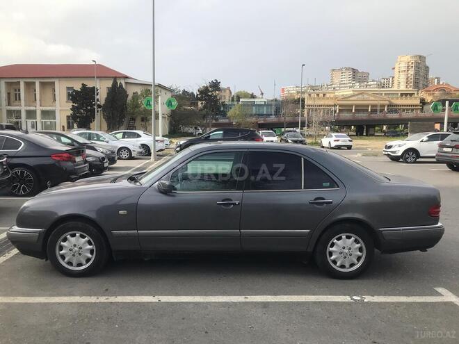 Mercedes E 200 1996, 398,000 km - 2.0 л - Bakı