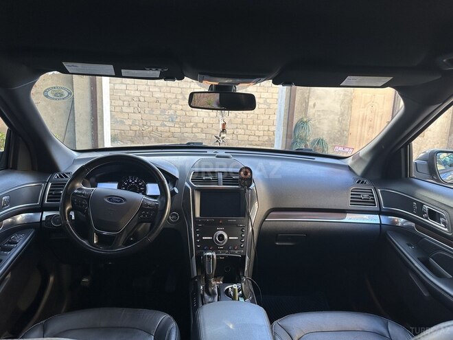 Ford Explorer 2019, 180,000 km - 2.3 l - Bakı