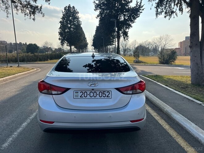 Hyundai Avante 2015, 215,000 km - 1.6 l - Gəncə