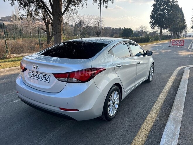 Hyundai Avante 2015, 215,000 km - 1.6 l - Gəncə