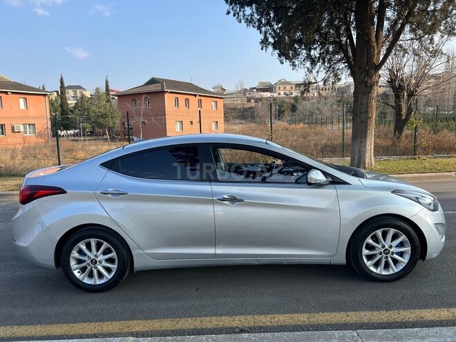 Hyundai Avante 2015, 215,000 km - 1.6 l - Gəncə