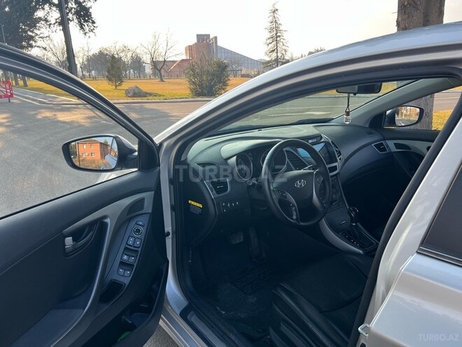 Hyundai Avante 2015, 215,000 km - 1.6 l - Gəncə
