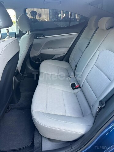 Hyundai Elantra 2016, 98,000 km - 2.0 l - Bakı