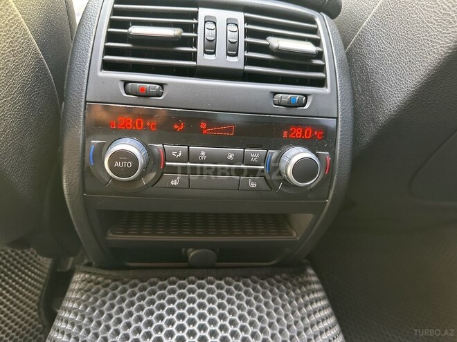 BMW 528 2015, 89,000 km - 2.0 l - Bakı