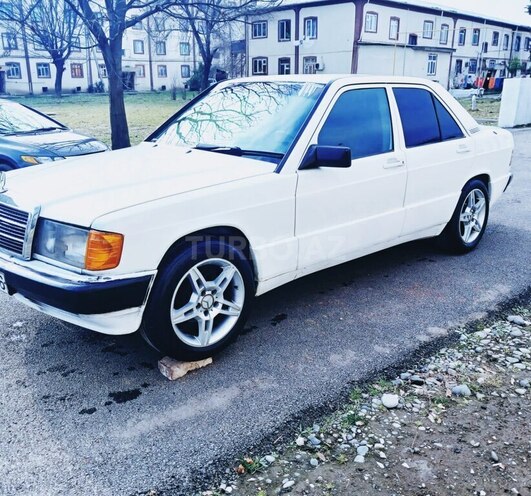 Mercedes 190 1990, 325,000 km - 1.8 l - Masallı