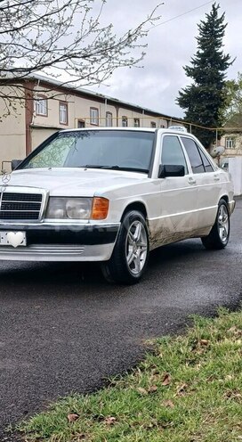 Mercedes 190 1990, 325,000 km - 1.8 l - Masallı